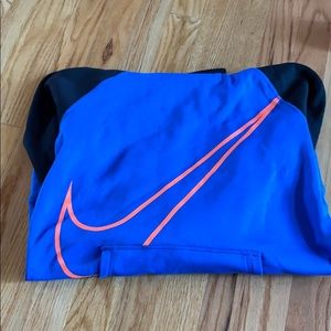 Nike therma-fit sweatshirt